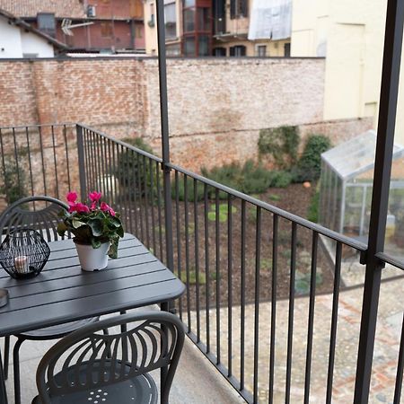 Appartamento Centro Storico Recinto Dei Nobili 2-Private Parking Asti Esterno foto