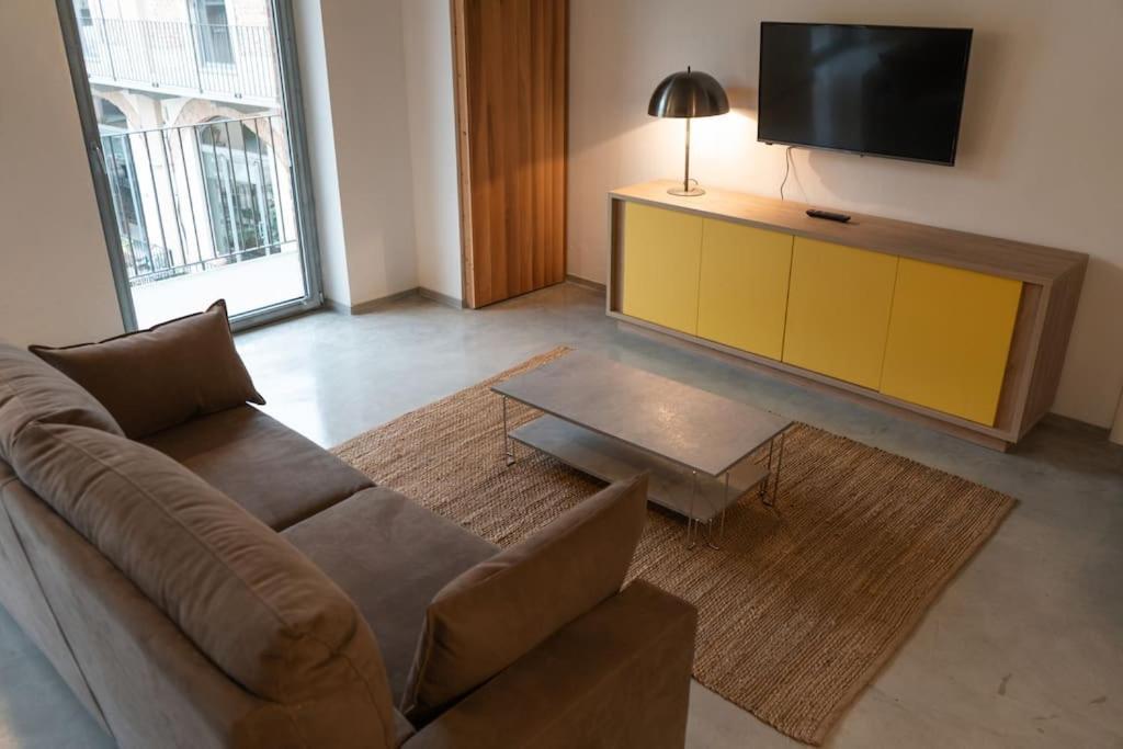 Appartamento Centro Storico Recinto Dei Nobili 2-Private Parking Asti Esterno foto