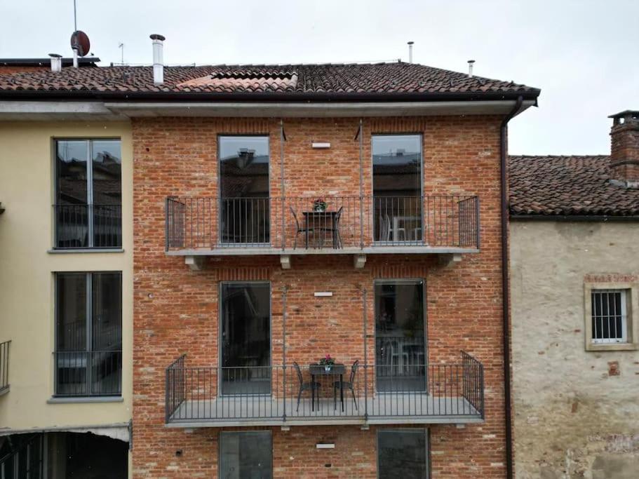 Appartamento Centro Storico Recinto Dei Nobili 2-Private Parking Asti Esterno foto